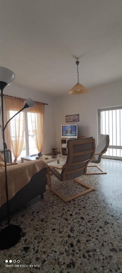 Apartmán To Spiti Stin Aliki Artemida  Exteriér fotografie
